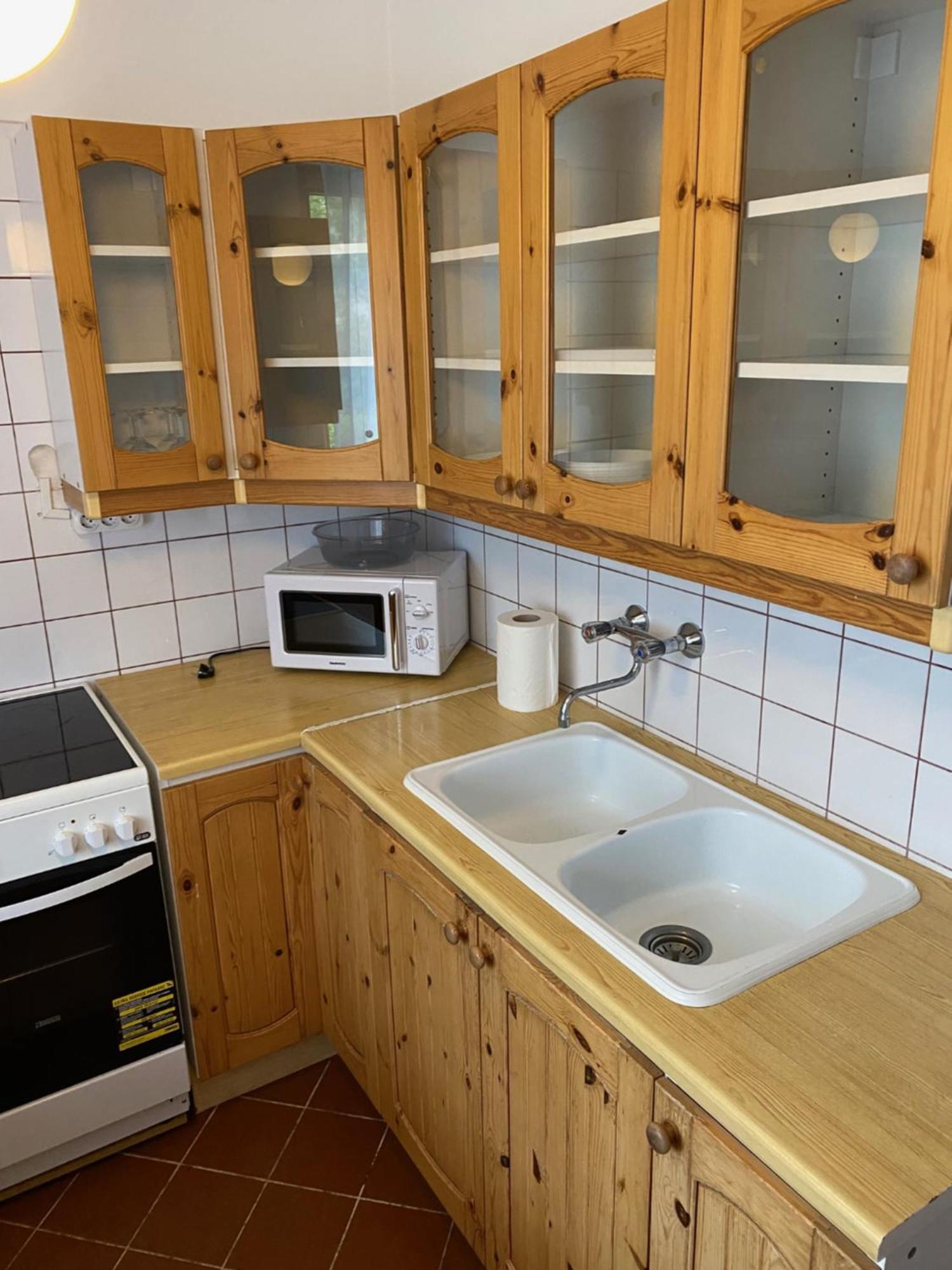 פוניארצוושהג' Global Apartmanhaz מראה חיצוני תמונה